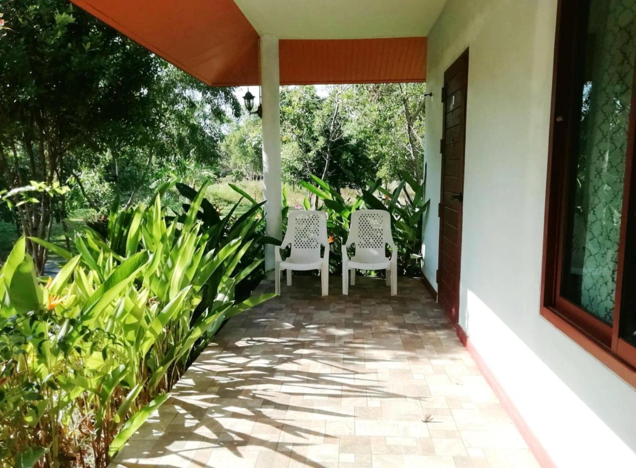 Lanta Wanida Resort Ko Lanta Exterior foto